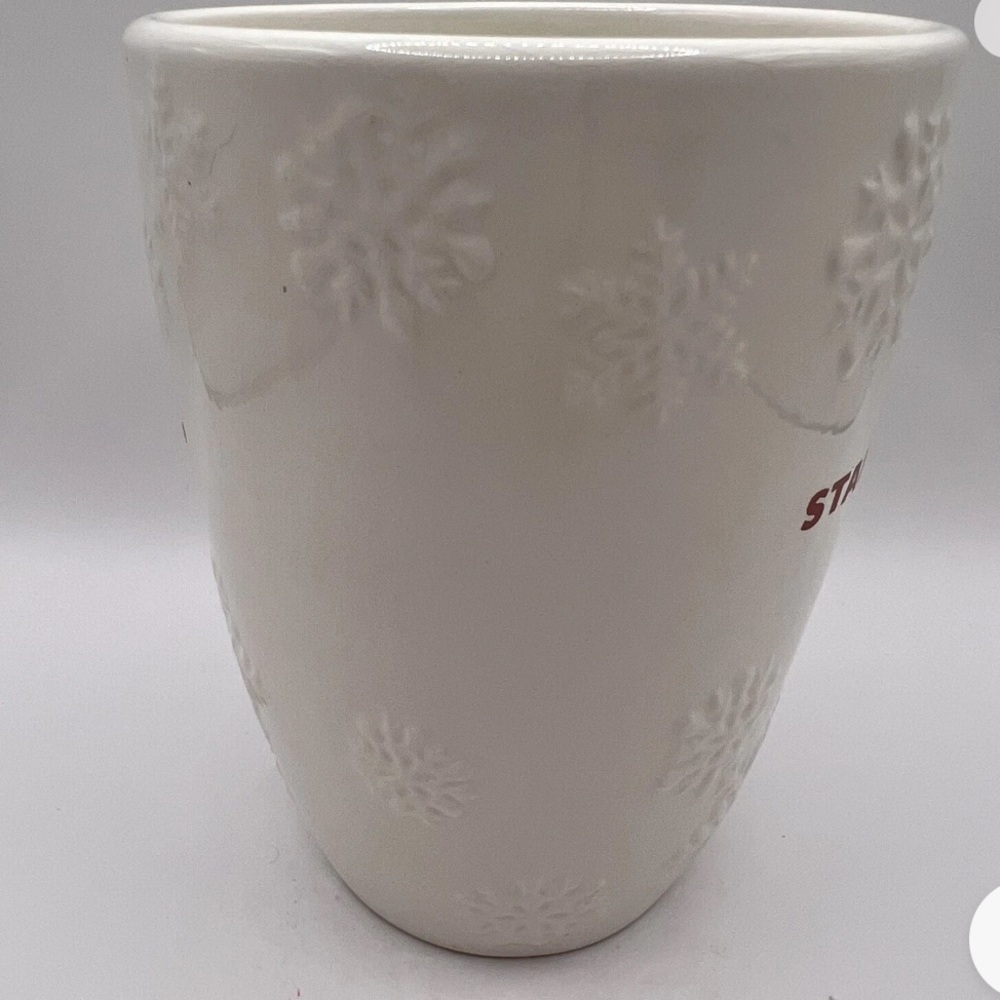 Starbucks 2010 snowflake holiday mug
14 ounces - Picture 5 of 5